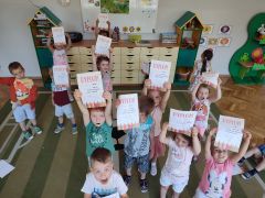 ilustracja do wpisu 
Dziękujemy za wspólnie spędzony rok!